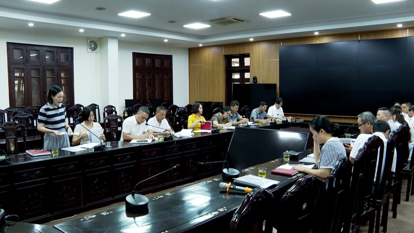 PHƯỜNG TRẦN HƯNG ĐẠO TRIỂN KHAI CHÍNH SÁCH HỖ TRỢ THU NHẬP VÀ BẢO HIỂM Y TẾ